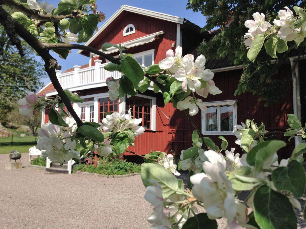 Kroksta Gard Bälinge Exterior foto
